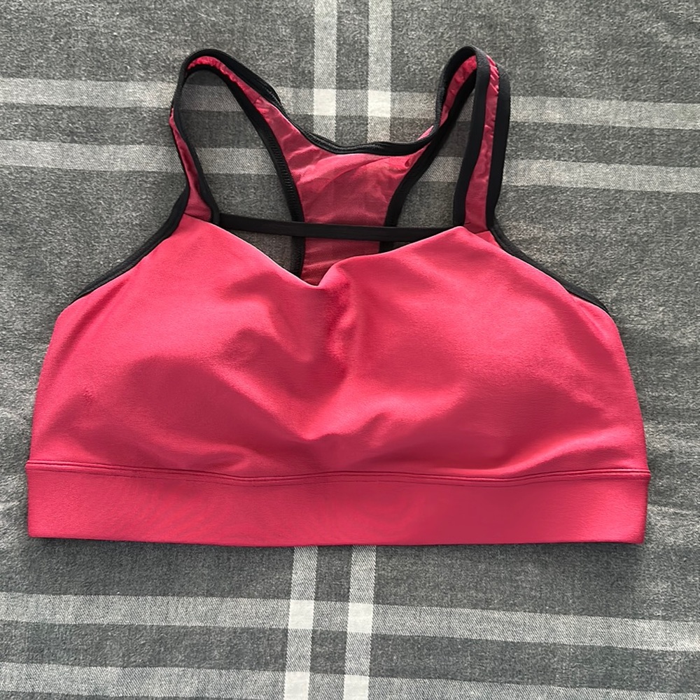 Gently Used Under Armour Sports Bra.  Size medium